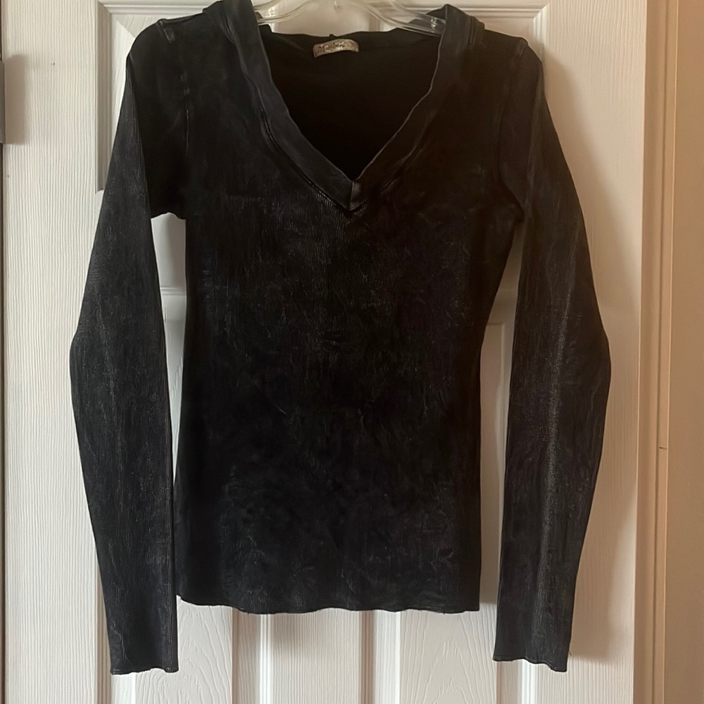 Vintage Marabou Pullover waffle texture hoodie in black.Size L. NWOT